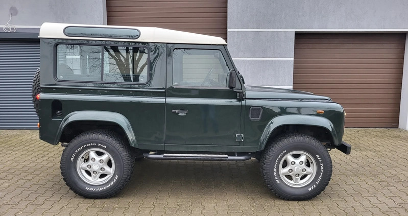 Land Rover Defender cena 79990 przebieg: 212400, rok produkcji 2000 z Złotów małe 529